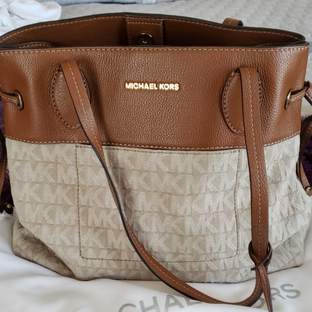 Michael Kors bag
